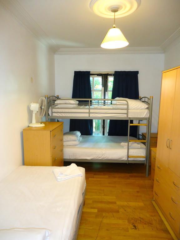 Access Earls Court Apartment London Phòng bức ảnh
