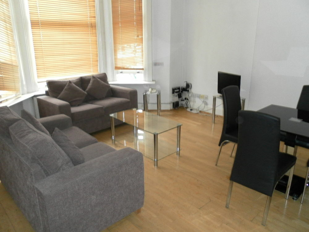 Access Earls Court Apartment London Ngoại thất bức ảnh